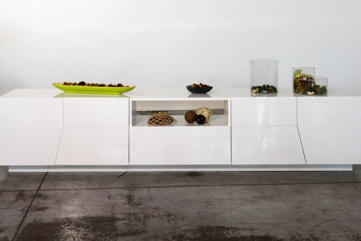 Base TV bianco lucido 220x43x46h cm 4 ante e 1 cassetto - Animai