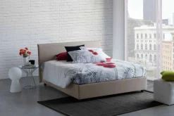 Letto matrimoniale contenitore tortora 175x205cm rivestito in tessuto - Ashlee